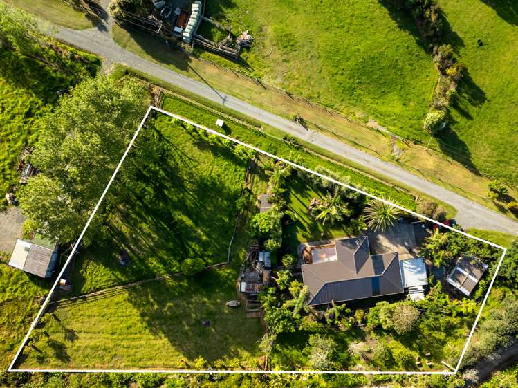 429 State Highway 1 Otaika_23