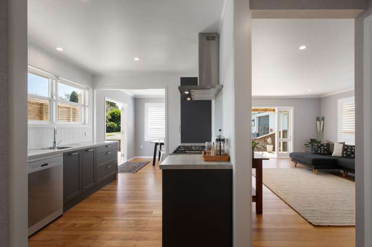 45 Roretana Drive Athenree_19