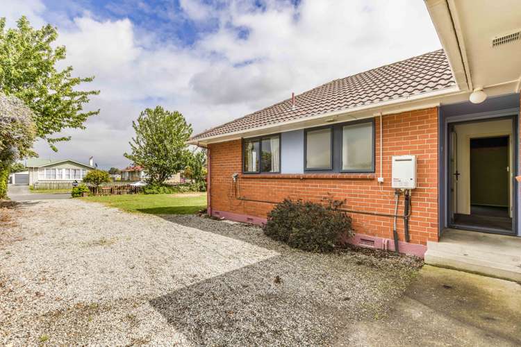 3 Sword Street Gore_24