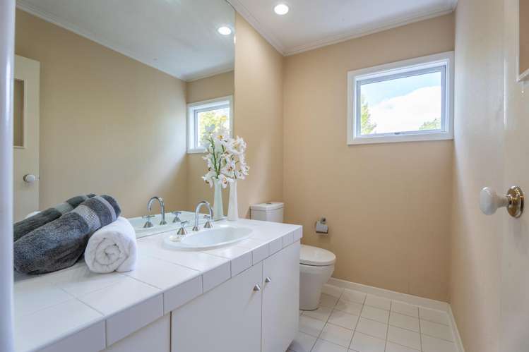 8 Tuirau Place Ilam_21