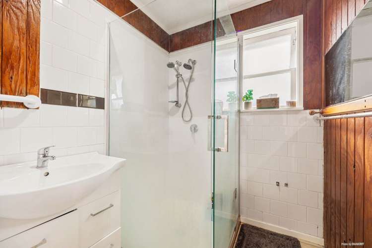 6 Mary Place Favona_8