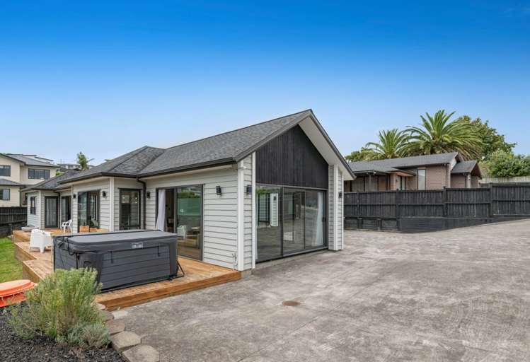 60 Matija Place Red Beach_26