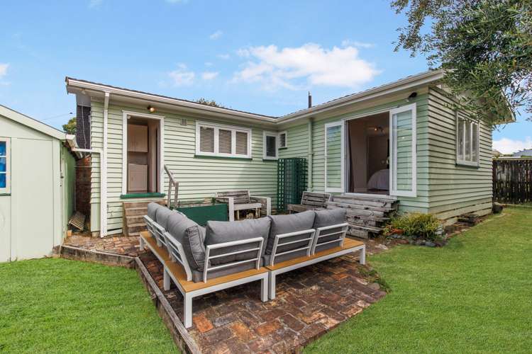 1/16 Lancaster Road Beach Haven_20