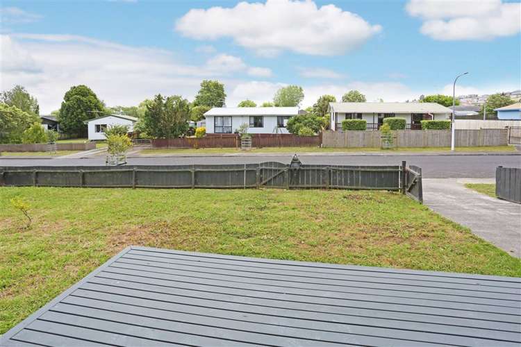 61 Heathdale Crescent Papakura_14