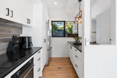 17e Watene Road_2