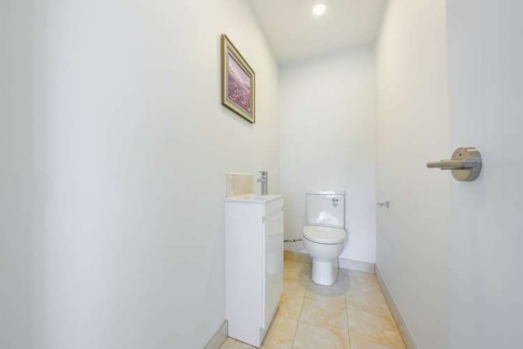 83 Lake Road Northcote_28