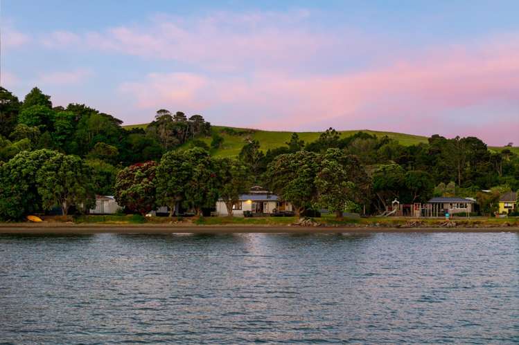 1 Campbell Road Tawharanui Peninsula_20