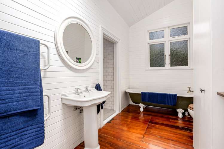 43 Connaught Terrace Brooklyn_13