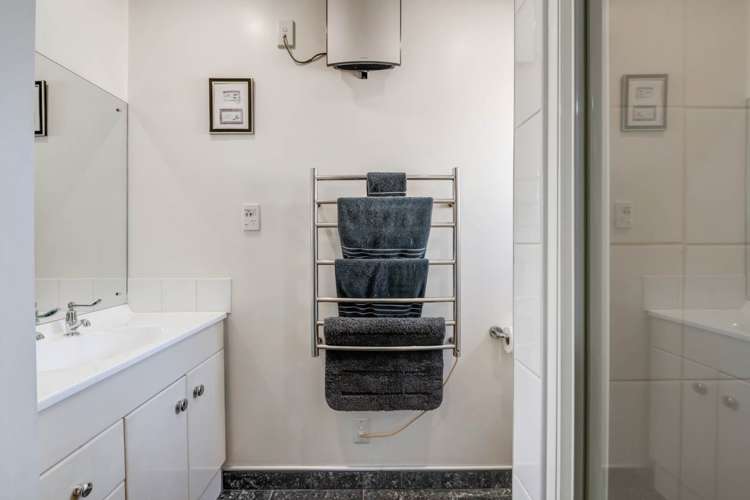 24 Suncrest Drive West Harbour_14