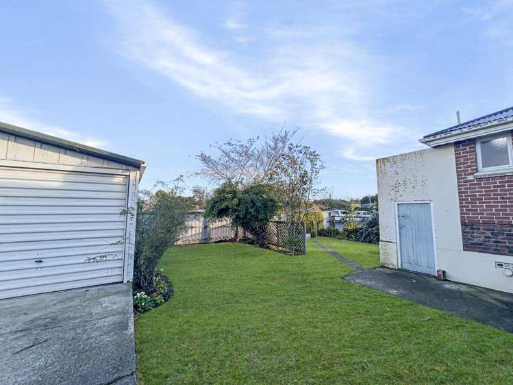 25 Huia Street 2263_10