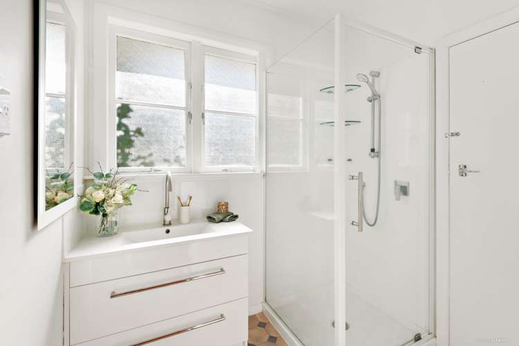 32 Brookfield Street Hamilton East_10