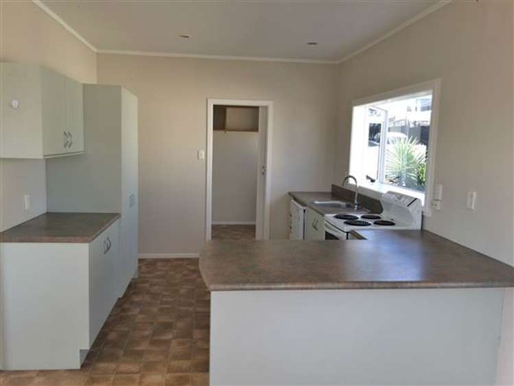 1/210 Moore Street Howick_10