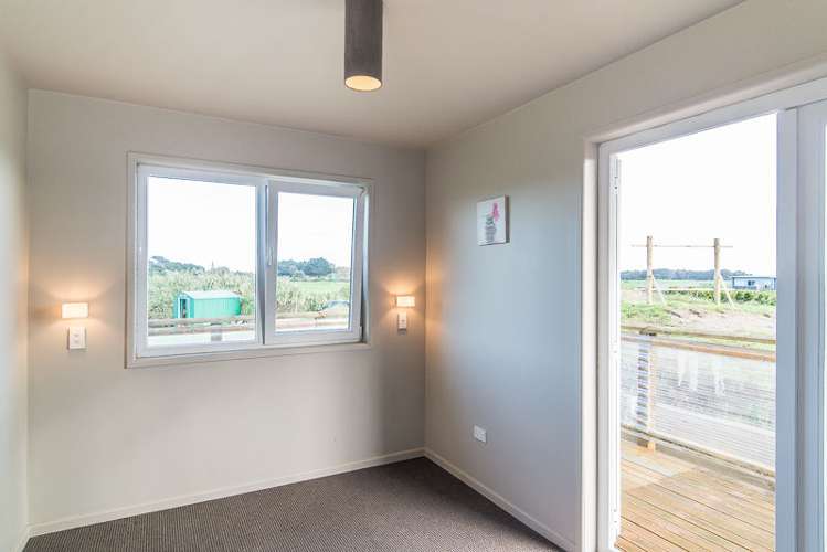 37 Sandown Road Te Horo Beach_15