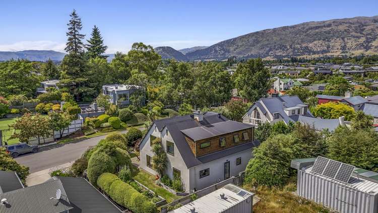 177 Stone Street Wanaka_2