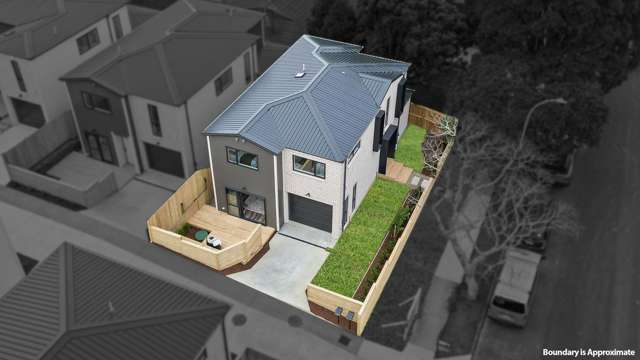 Lot 4-6/12 Kurnell Drive Botany Downs_1