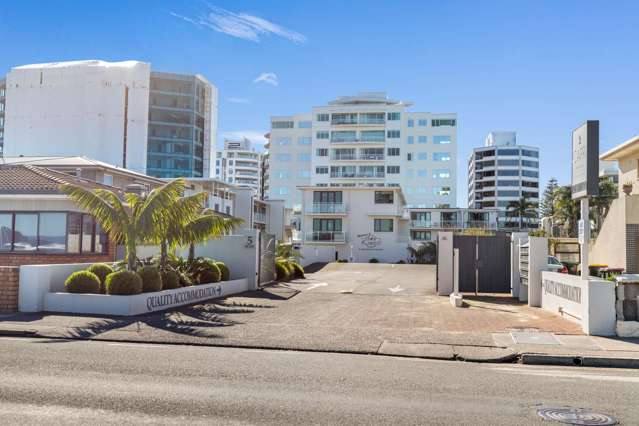 Prime Location on Pilot Bay