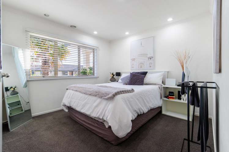 16 Palliser Drive Huntington_12