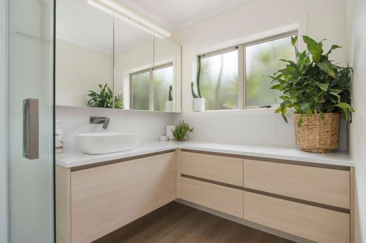 4 Castlegrace Drive Tahawai_13