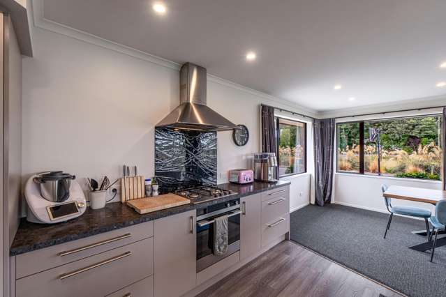 33 Marama Avenue South Otatara_4