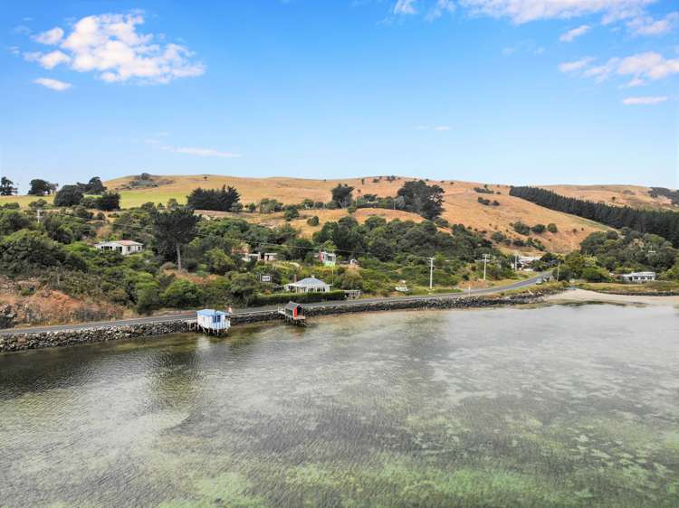 2006.003 Boat Shed - Harington Point Road Otakou_11