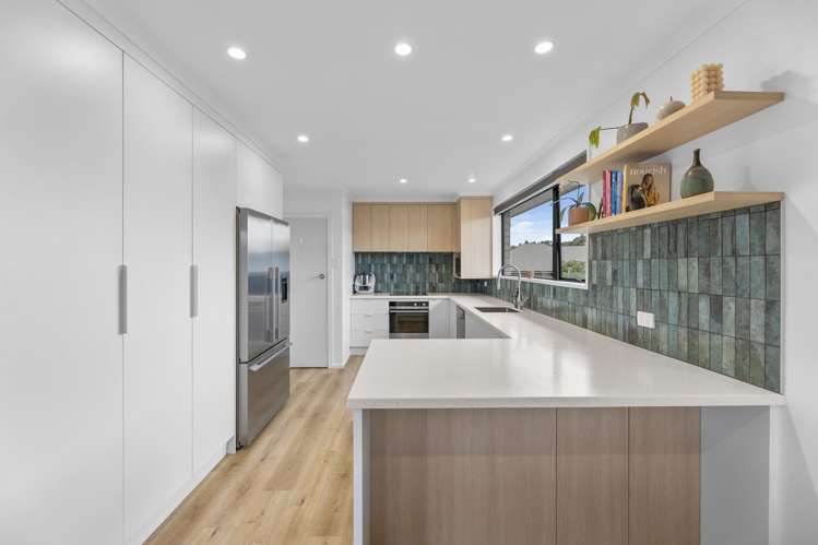 8 Clariton Avenue Green Island_6