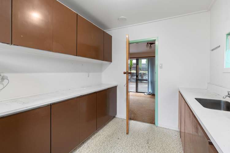 349 South Road Caversham_8