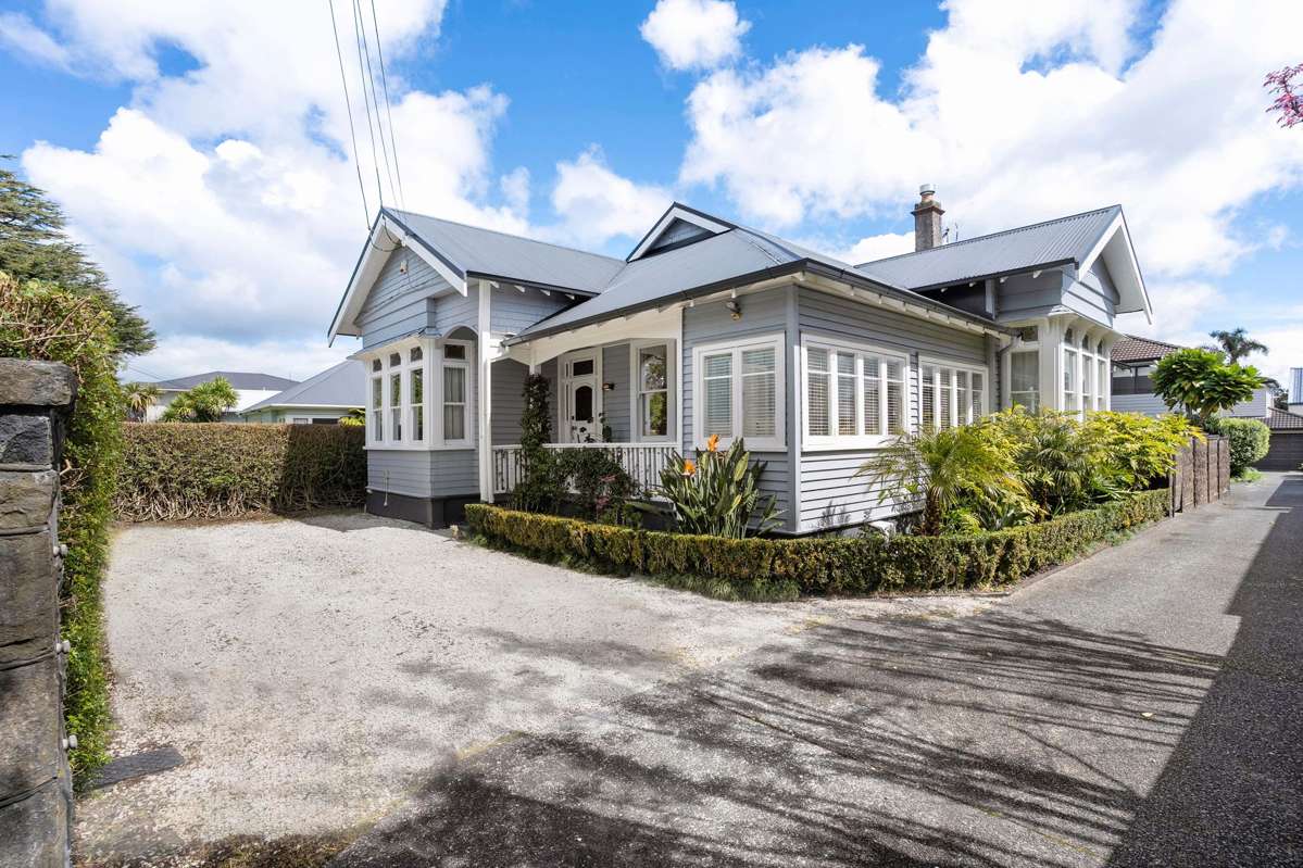 76 Aroha Avenue_0