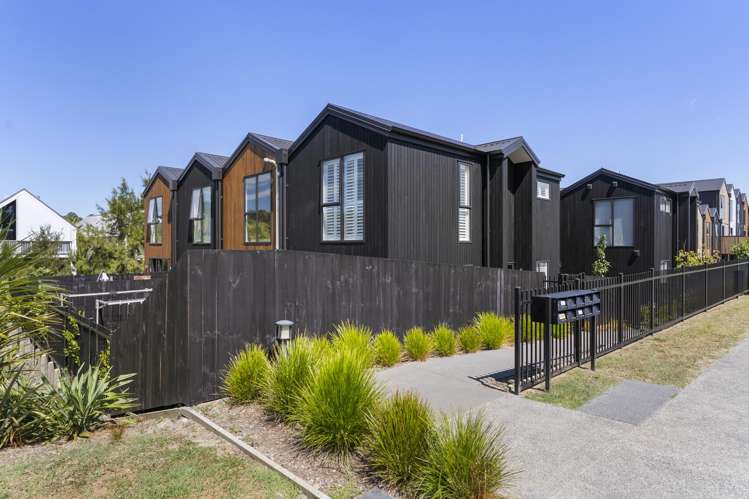 119 Ninth View Avenue Beachlands_21