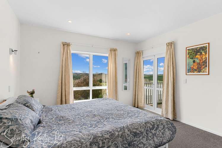 70 Te Pahi River Drive Maungaturoto_18