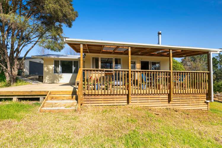 207 Mangakura Road Helensville_18