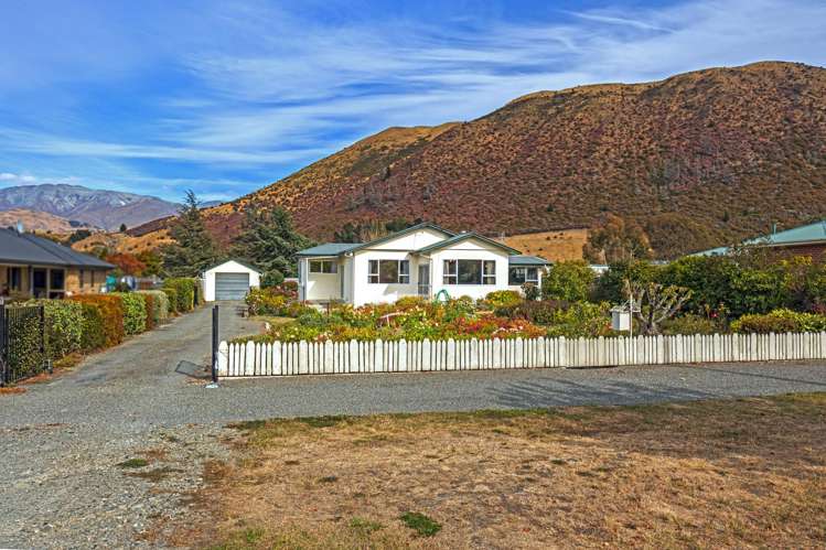 27 Bledisloe Street Kurow_1