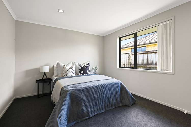 37 Thomas Road Huntington_10