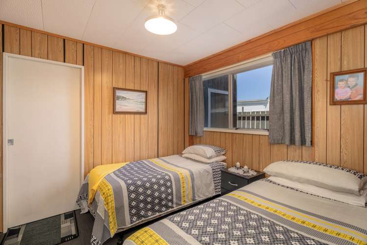 10 Oyster Drive Cooks Beach_12