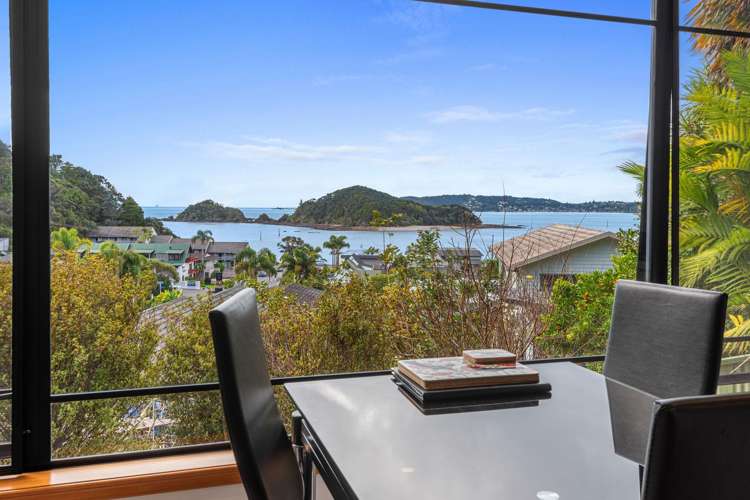 10-12 Bayview Rd Paihia_18