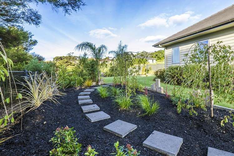 11 Kerema Way Schnapper Rock_12