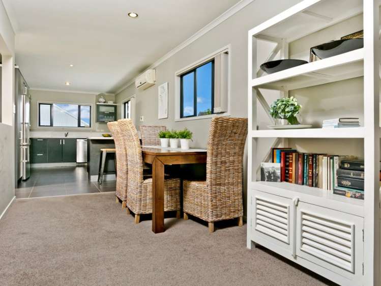 12 Vicente Place Oteha_12