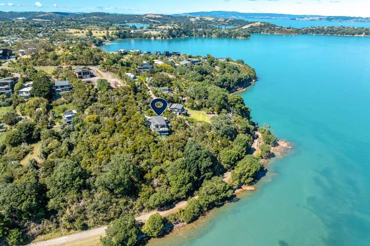 72 The Esplanade Oneroa_35