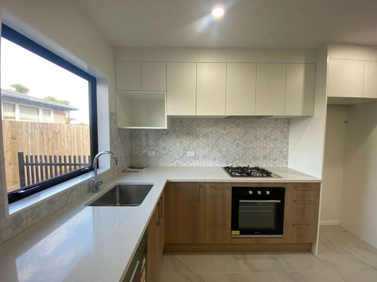 3/32 Beaumonts Way Manurewa_1