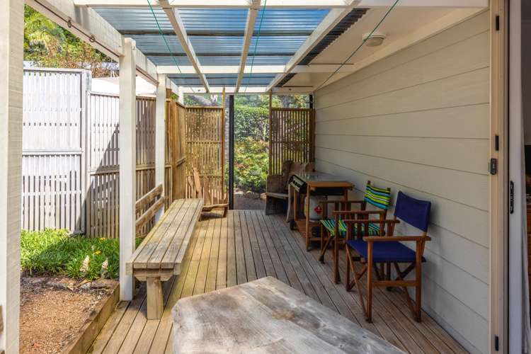 38 Ocean Road Surfdale_15