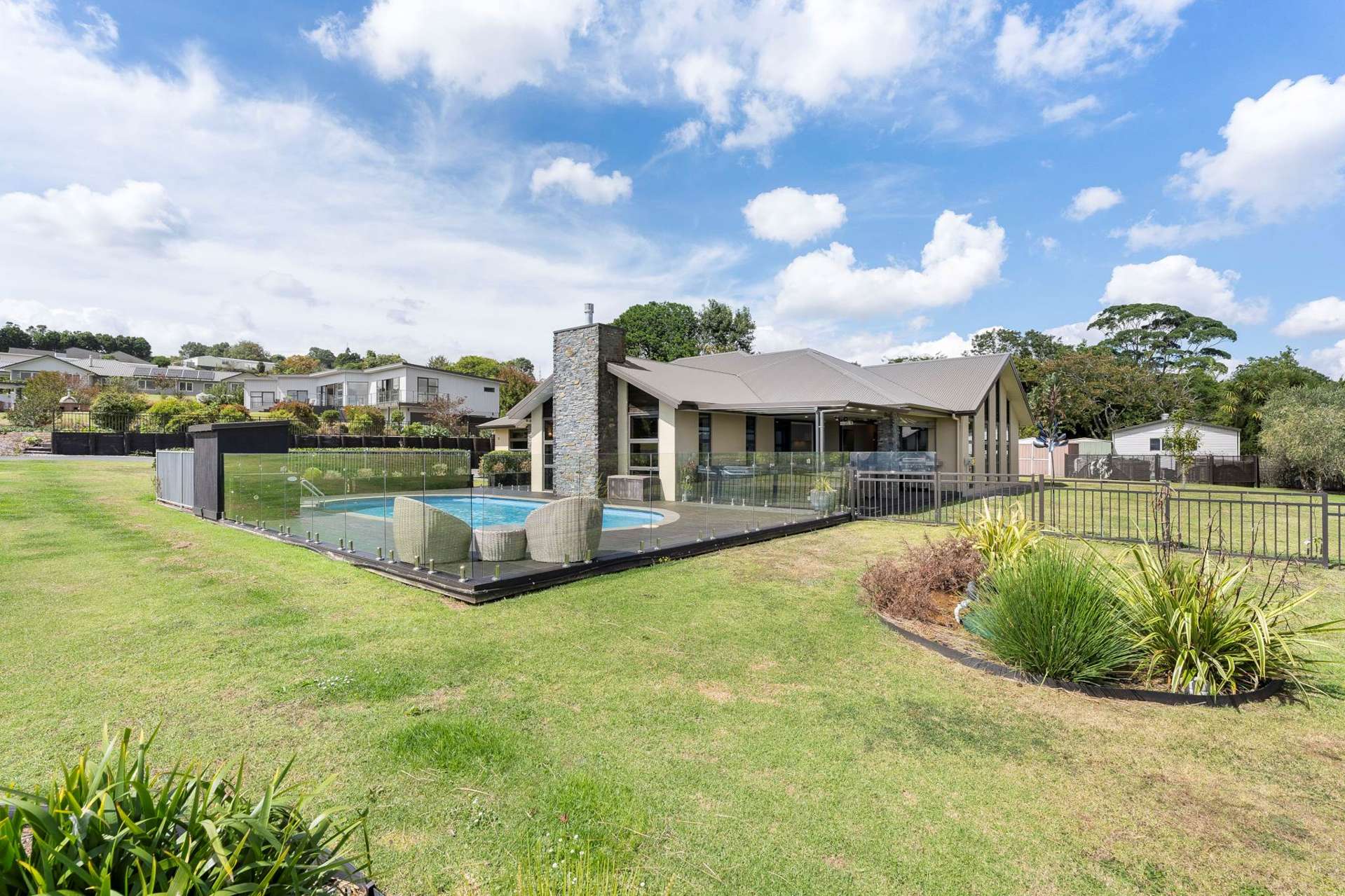 11 Bernora Crescent Bombay_0