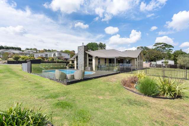 SERIOUS SALE, VENDORS PURCHASED!