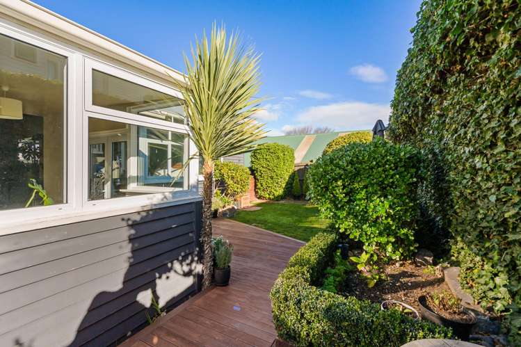 114 Wildberry Street Woolston_12