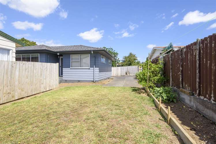 1/55 Beeston Crescent Manurewa_1