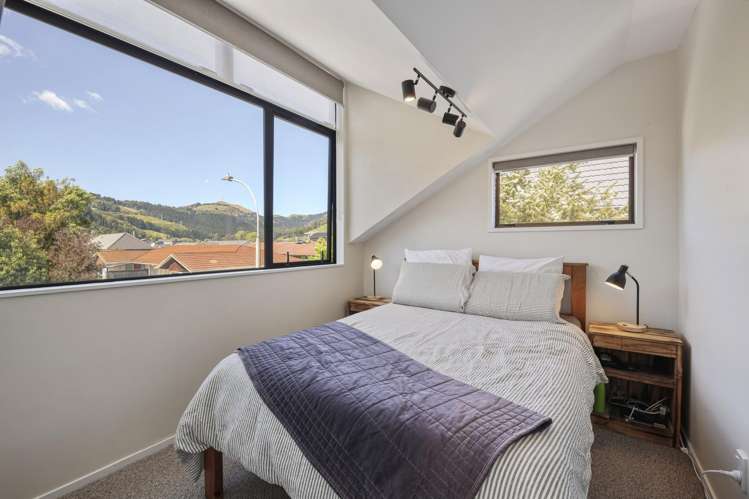 2 Holmcroft Court Cracroft_8