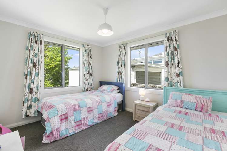 111 Main Road Fairfield_8