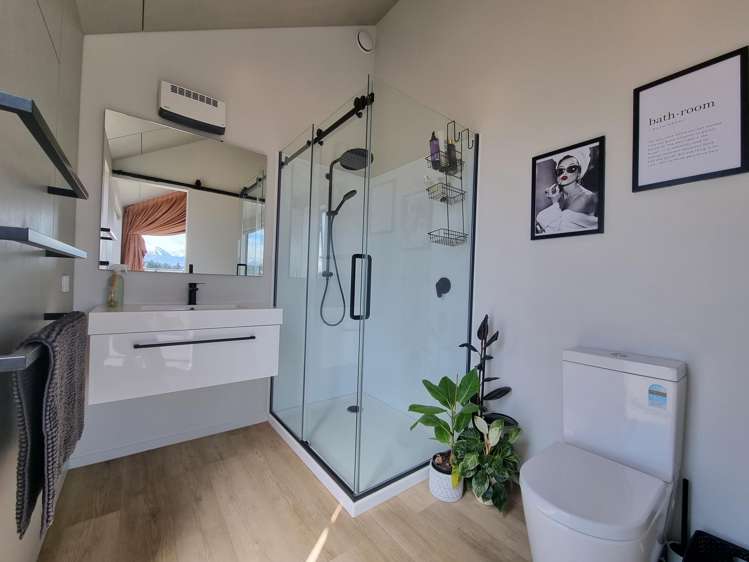 21 Peak Drive Twizel_7