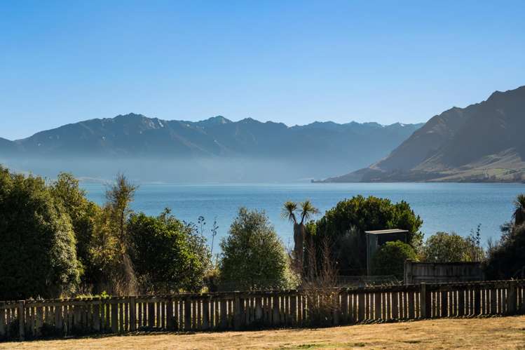 4 Hodgkinson Street, John Creek Lake Hawea_39