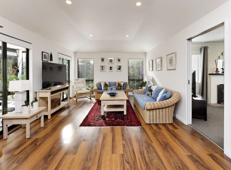 27 Maurice Borich Place Henderson_16