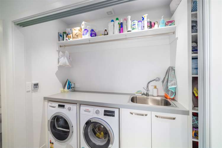 5 Stonehaven Terrace Hillsborough_17