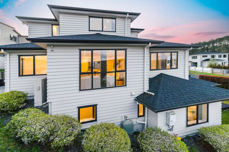 63 Golden Morning Drive Albany Heights_13